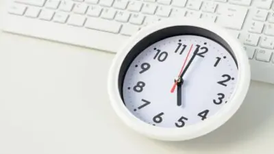 2026 yaz saati uygulaması Türkiye için merak ediliyor. Saatler ileri