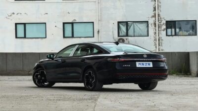 2027 Passat Pro Çin'de satışa sunuldu. Yeni Volkswagen Passat Pro
