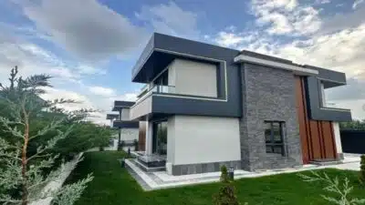 Beykon Villaları Meram, Konya Meram Lalebahçe’de modern mimariyle hayata geçiriliyor.