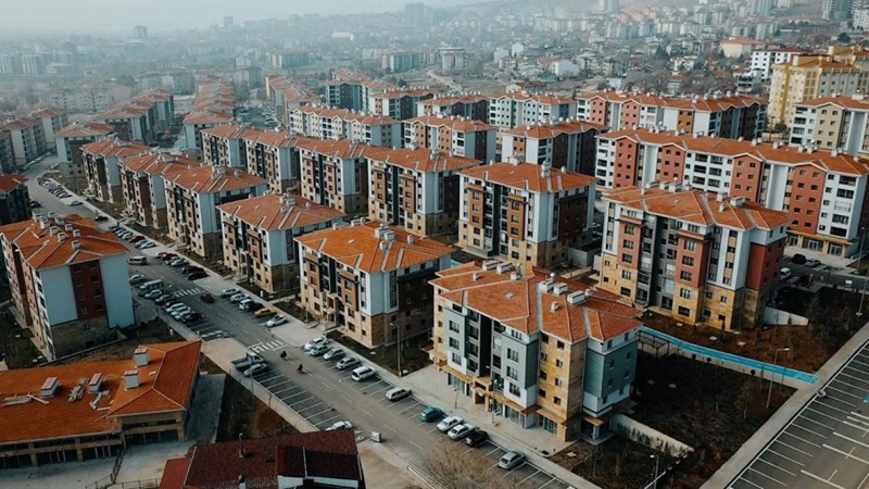 Bursa Mustafakemalpaşa kat karşılığı ihale kapsamında iki parsel 196,4 milyon