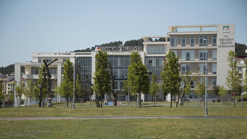 Çekmeköy Belediyesi kiralık iş yerleri ihalesi düzenlenecek. Merkez Mahallesi’ndeki 7