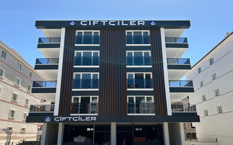 Çiftçiler Prime Yenikent, Ankara Sincan Yenikent’te modern mimariyle hayata geçiriliyor.