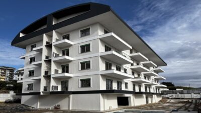 Çınar Life City, Antalya Alanya Payallar’da modern mimariyle hayata geçiriliyor.