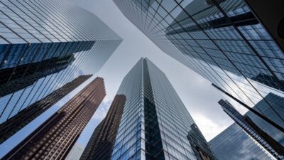 Forbes Global 2000 listesi yayımlanmıştır. Dünyanın en büyük halka açık