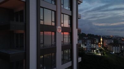 Gölevi Teras, Ordu Ünye Gölevi Mahallesi’nde modern mimariyle hayata geçirilmektedir.