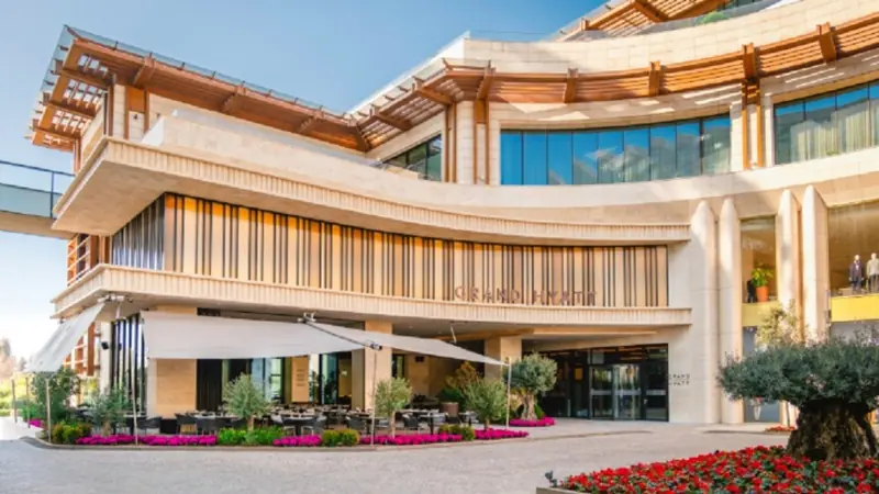 Grand Hyatt İzmir İstinyePark açıldı mı? Otelde neler var? Grand Hyatt İzmir İstinyePark açıldı. Otelin oda sayısı, etkinlik alanları