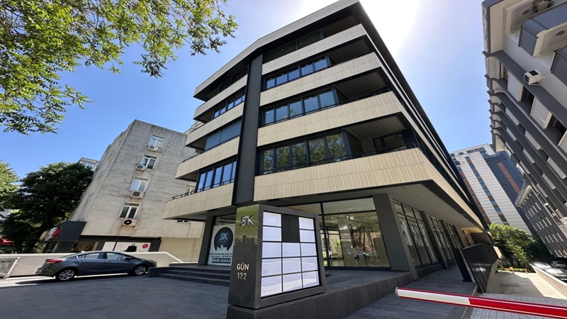 Gün Apartmanı Fenerbahçe, İstanbul Kadıköy Fenerbahçe’de modern mimariyle hayata geçirilmektedir.