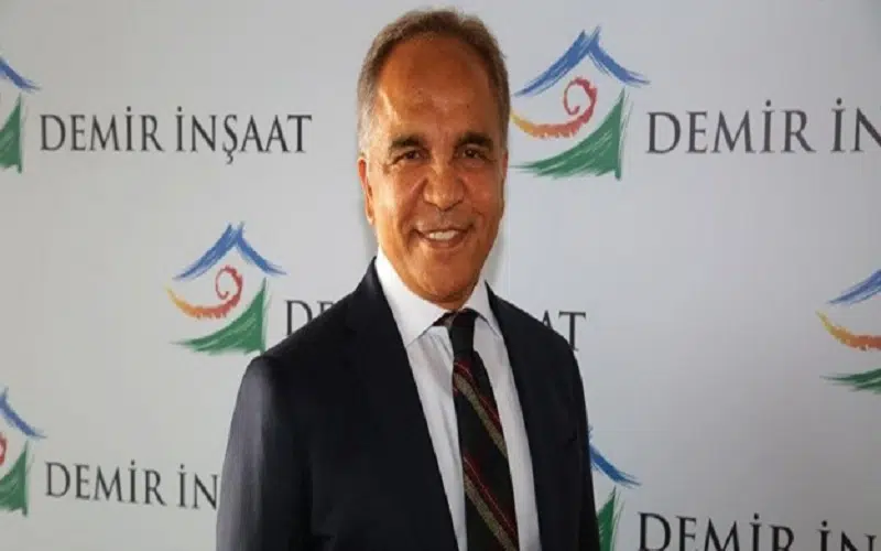 Demir Grup Yönetim Kurulu Başkanı Hamit Demir, konutta yaklaşmakta olan