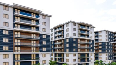 Karat Cadde, Kütahya Merkez Zafertepe Mahallesi’nde modern mimariyle hayata geçiriliyor.