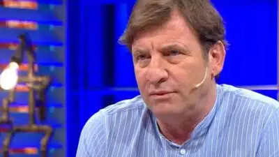 Basında yer alan haberlere göre; Ünlü isim Kaya Çilingiroğlu oturduğu