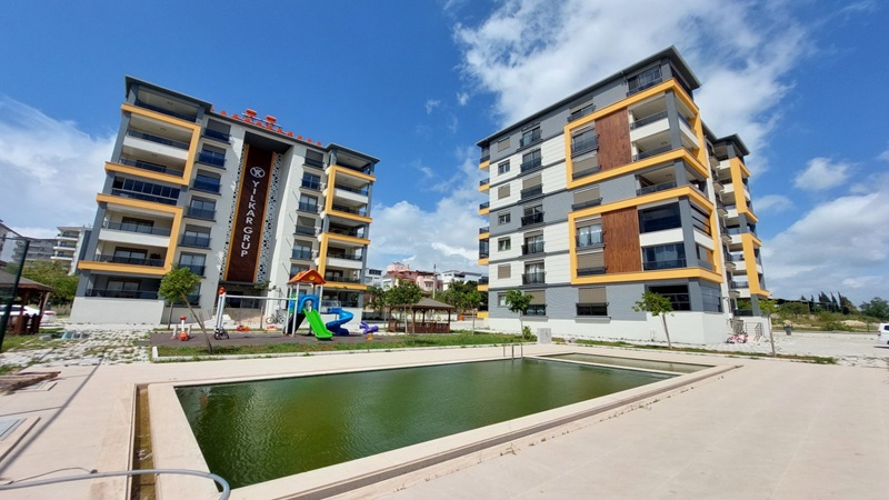 Kayı Sitesi Serik, Antalya Serik Orta Mahallesi’nde modern mimariyle hayata