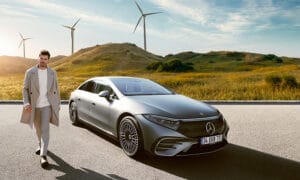 Mercedes Benz tarafından tamamen elektrikli olarak üretilen Mercedes EQ modelinin