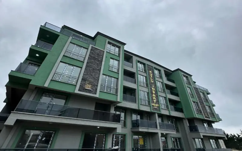 Kutlu Teras Kuruçeşme satılık daire fiyatları Kutlu Teras Kuruçeşme, Kocaeli İzmit Kocatepe Mahallesi’nde modern mimariyle hayata