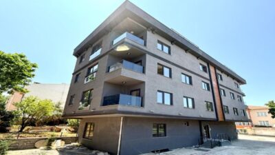 Lisoft Sultanbeyli, İstanbul Sultanbeyli Battalgazi Mahallesi’nde modern mimariyle hayata geçirilmektedir.