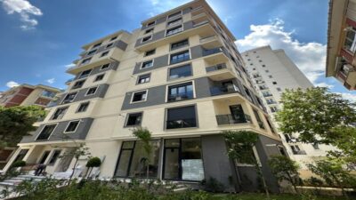 Marmara Apartmanı Kadıköy, İstanbul Kadıköy Kozyatağı Mahallesi’nde modern mimariyle hayata