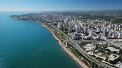 Mezitli belediye binası satışı yatırımcıların gündemine geldi. 135 milyon TL