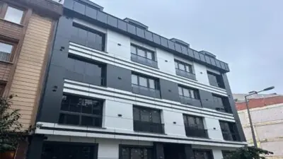 Nadir Tümer Apartmanı, İstanbul Bayrampaşa İsmet Paşa Mahallesi’nde modern mimariyle