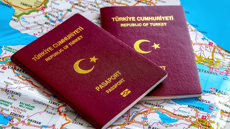 Pasaport zorunluluğu değişti mi? Schengen’de yeni sistem ne getiriyor? Pasaport zorunluluğu değişti mi sorusu gündemde. Schengen bölgesinde 10 Nisan