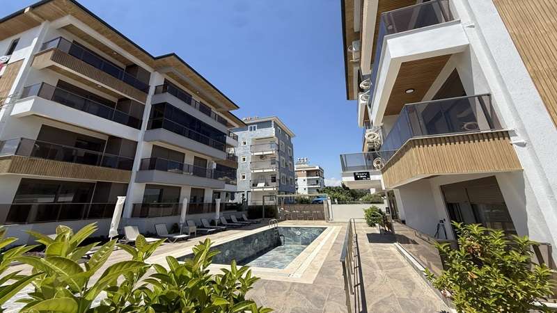 Raev Sitesi Kepez, Antalya Kepez Aydoğmuş Mahallesi’nde modern mimariyle hayata