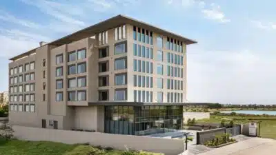 Ramada Encore Ataşehir otel projesi için 685,7 milyon TL’lik yatırım
