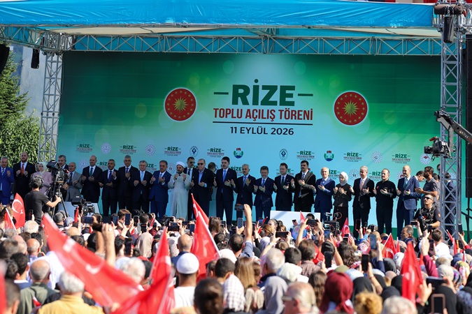 Rize Toki projeleri kapsamında tamamlanan konut, iş yeri ve millet