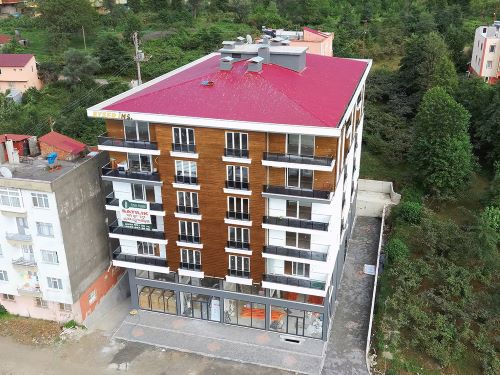 Şafak Evleri Eynesil geniş odaları ve konforlu daireleri ile sizlere
