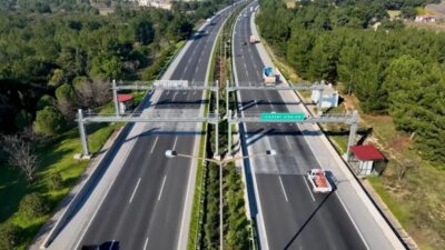 Serbest Geçiş Sistemi ile otoyollarda gişe dönemi değişmektedir. Akıncı Gişeleri'nde