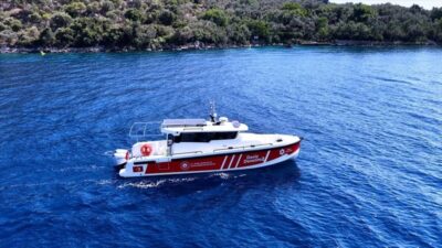 Fethiye dip çamuru temizliği kapsamında deniz ekosistemini tehdit eden 16,2