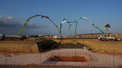 Spoint Vivamore Long Beach Projesi Kuzey Kıbrıs'ta düzenlenen temel atma