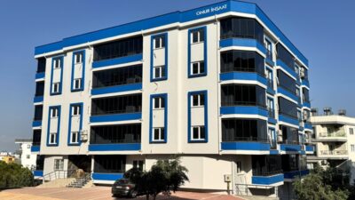 Taşucu Barut Apartmanı, Mersin Silifke Taşucu Mahallesi’nde modern mimariyle hayata