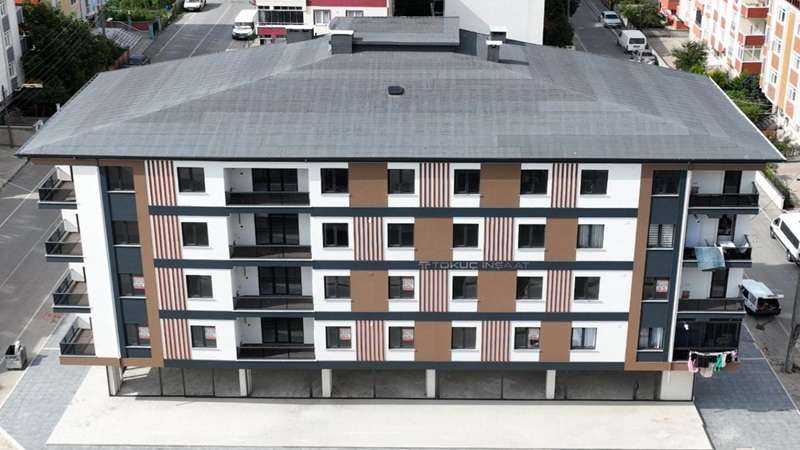 Tokuç Kapaklı, Tekirdağ Kapaklı Cumhuriyet Mahallesi’nde modern mimariyle hayata geçirilmektedir.