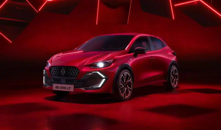 Yeni Renault Clio 2026 modelini tanıtıldı. Sportif çizgiler, gelişmiş teknoloji