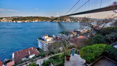 İstanbul, tarihi yapıları ve kültürel mirasının yanı sıra eşsiz Boğaz