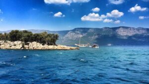 Gelibolu Adası, hissedarlarının anlaşmaları üzerine 15 milyon dolara satılmayı bekliyor.