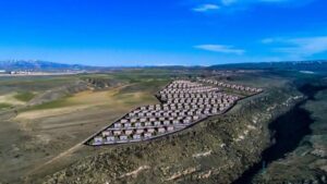 Kayseri’de belediyenin villa parselleri için gerçekleştirdiği ihale yargı aşamasına taşındı.