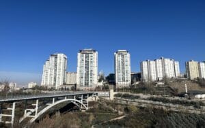 İstanbul'da kiralık sosyal konut teslimleri için beklenen açıklama gelmiştir. Çevre,