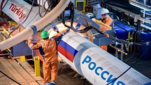 Rusya, yapımına devam edilen doğal gaz hattı projesinde yaptırım uygulayan