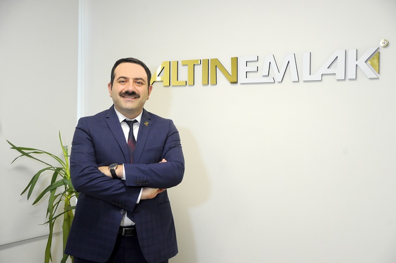 Altın Emlak Genel Müdürü Mustafa Hakan Özelmacıklı, son dönemlerde yaşanan