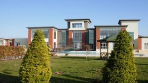 Starlife Silivri projesinde deniz manzarasına karşı yükselen yapılar sizleri bekliyor.