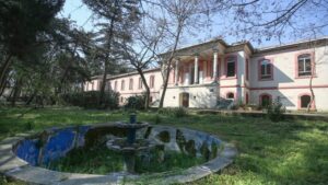 Tarihi Hadımköy Askeri Hastanesi covid-19 vakaları için hazırlanıyor. 128 yıl